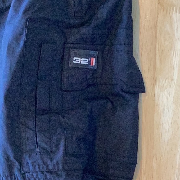 Weatherproof black snow pants, Size XS 5/6, good condition.❄️🎿❄️⛷️❄️🏂 - Picture 4 of 9